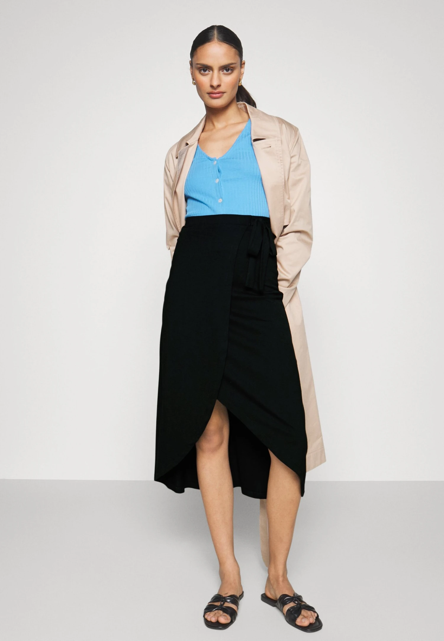 Anna Field Basic Wrap Over Midi Skirt- Gonna A Campana - Black 7 Anna Field Basic Wrap Over Midi Skirt- Gonna A Campana - Black - immagine 5