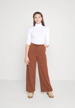 Anna Field Maglietta A Manica LungaWhite Donna T-shirt E Top AN621D13Z-A11 -Anna Field 33e652bf075f464d82d0e58eb5531e43