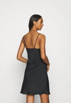 Anna Field Hammered Satin NightieCamicia Da NotteBlack Donna Intimo Notte E Loungewear AN681P05Z-Q11 -Anna Field 582eef8b55cc48b49fe9b0e88e2892d9