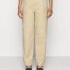 Cargo Trousers PantaloniBeige Donna Pantaloni ANI21A00Y-B11 2 Cargo Trousers PantaloniBeige Donna Pantaloni ANI21A00Y-B11 -Anna Field 599b7467855c4eba99fba6e5c067d78d