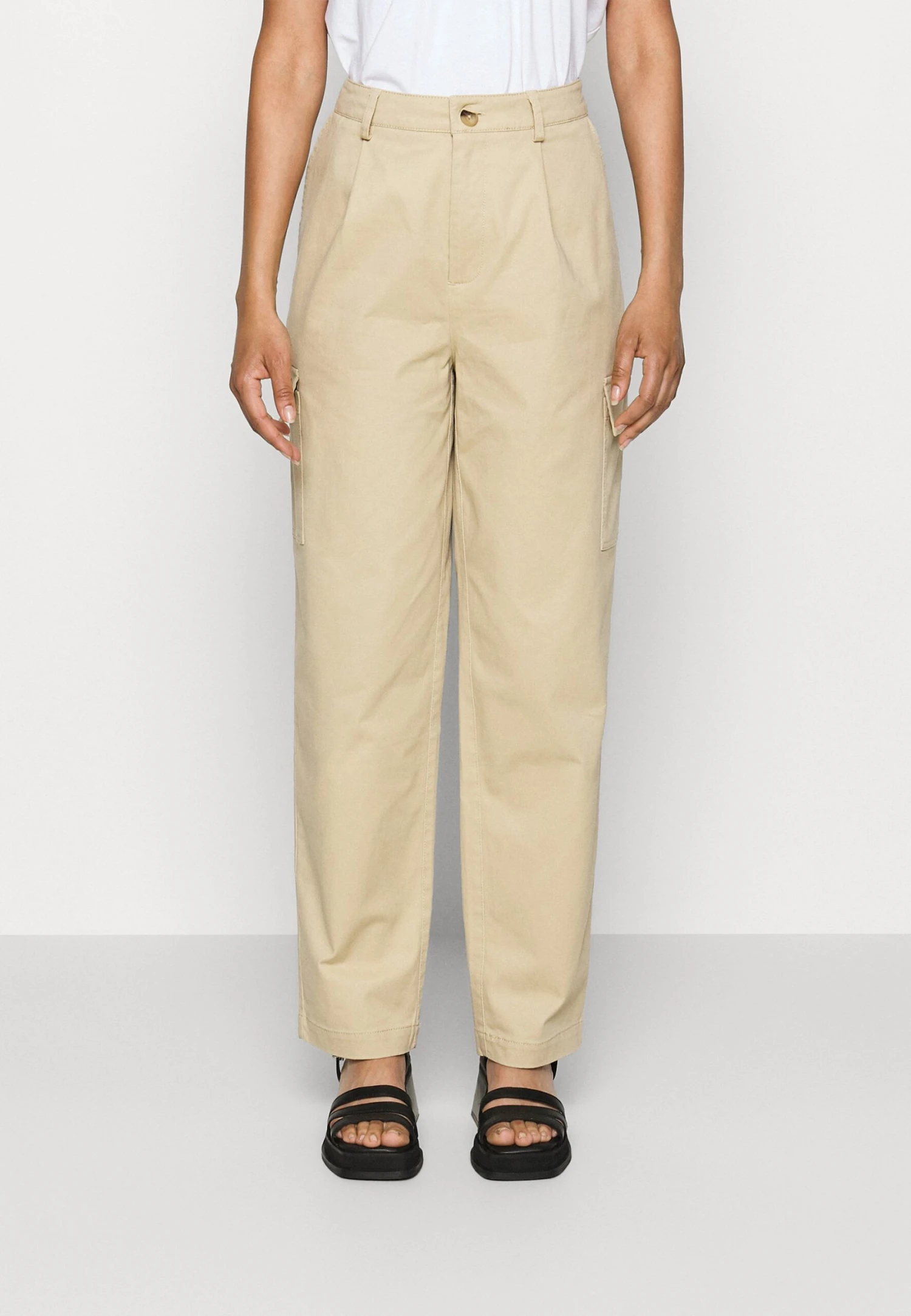 Cargo Trousers PantaloniBeige Donna Pantaloni ANI21A00Y-B11 3 Cargo Trousers PantaloniBeige Donna Pantaloni ANI21A00Y-B11