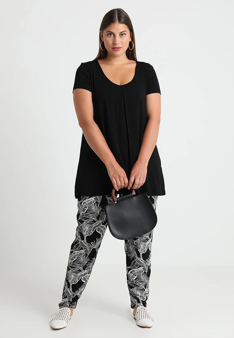 T-Shirt BasicBlack/Black Donna T-shirt E Top ZX121D00N-Q11 4 T-Shirt BasicBlack/Black Donna T-shirt E Top ZX121D00N-Q11 - immagine 2