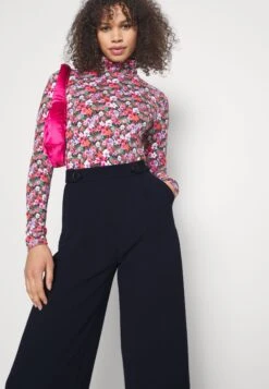 PantaloniDark Blue Donna Pantaloni ANH21A00J-K11 -Anna Field 6b4815dc915845f487eb0b6504da2cd9