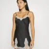 Anna Field Camicia Da NotteBlack Donna Intimo Notte E Loungewear AN681P09V-Q11 2 Anna Field Camicia Da NotteBlack Donna Intimo Notte E Loungewear AN681P09V-Q11 -Anna Field 6f03b505a3a9467ca7130caf02301fe0
