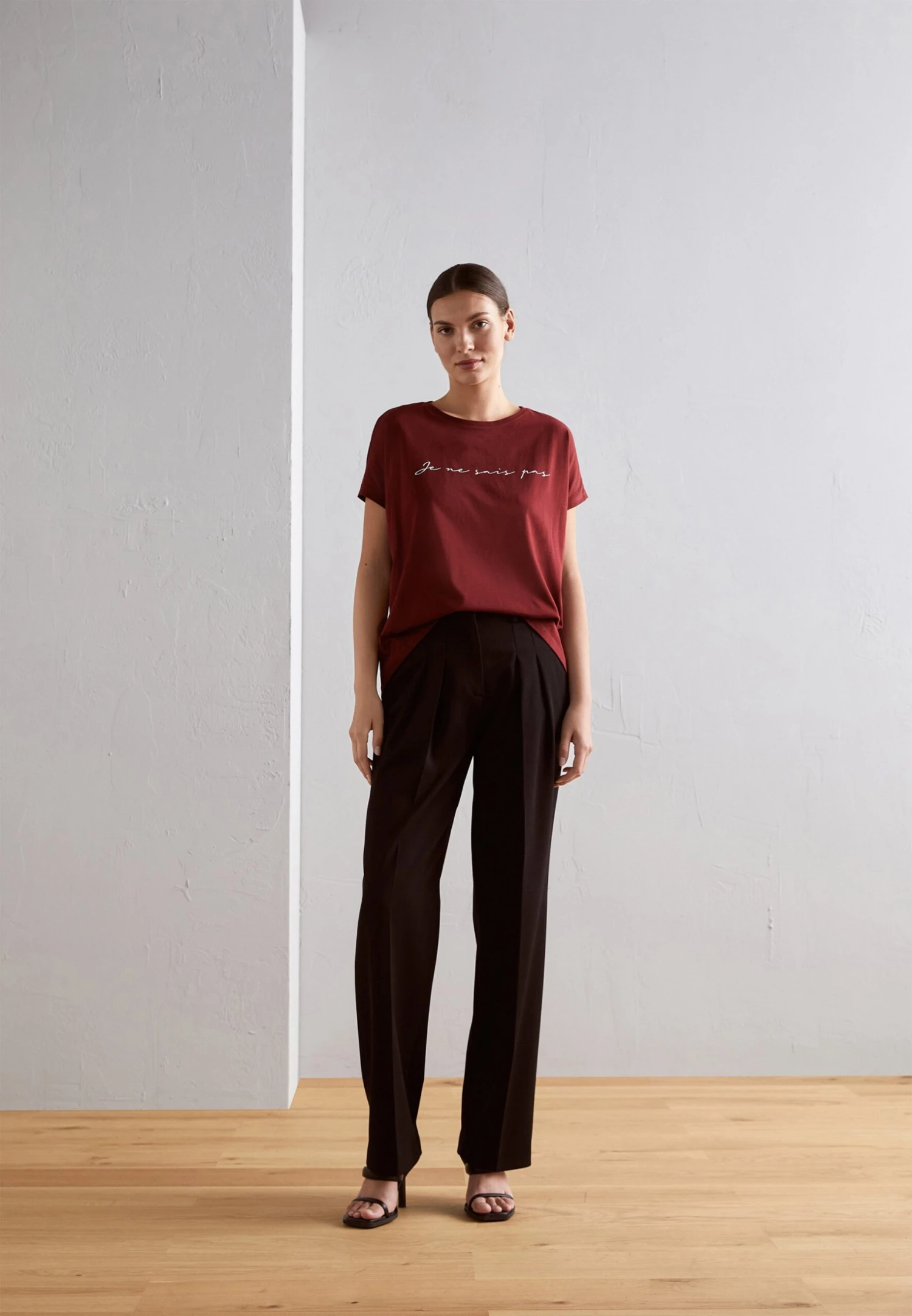 Anna Field Mandala Low To HighT-Shirt Con StampaBordeaux Donna T-shirt E Top AN621D18Q-G11 4 Anna Field Mandala Low To HighT-Shirt Con StampaBordeaux Donna T-shirt E Top AN621D18Q-G11 - immagine 2