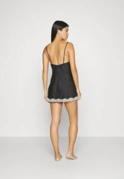 Anna Field Camicia Da NotteBlack Donna Intimo Notte E Loungewear AN681P09V-Q11 10 Anna Field Camicia Da NotteBlack Donna Intimo Notte E Loungewear AN681P09V-Q11 -Anna Field 9546e52852214b128c9aa9f16b75177e