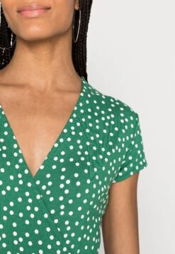 Anna Field Vestito Di MaglinaGreen/White Donna Vestiti AN621C1ID-M11 11 Anna Field Vestito Di MaglinaGreen/White Donna Vestiti AN621C1ID-M11 -Anna Field 9aa741cd7c374342bd43d625c7ea9038