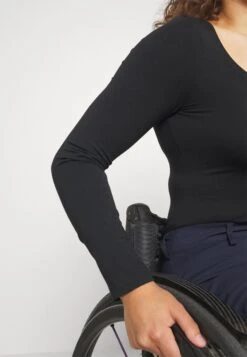 Anna Field 2PackMaglietta A Manica LungaBlack/White Donna T-shirt E Top AN621D141-Q11 -Anna Field af93a56aa21f42e5a39f06a5936a118d