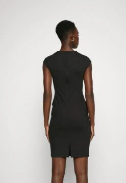 Anna Field Vestito Di MaglinaBlack Donna Vestiti AN621C207-Q11 -Anna Field bebd41e8d2434e4d9a38b8e4ed6d9772