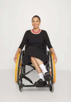 Anna Field Vestito Di MaglinaBlack Donna Vestiti AN621C1TI-Q11 -Anna Field c3a2b16cccec4495abd0a14f5d7df19d