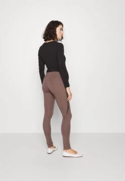 Leggings MaternityLeggingsBlackMottled Dark Brown Donna Pantaloni EX429B00D-Q15 10 Leggings MaternityLeggingsBlackMottled Dark Brown Donna Pantaloni EX429B00D-Q15 -Anna Field dc5ceec84b4d430a991eb4a73eb22b1a